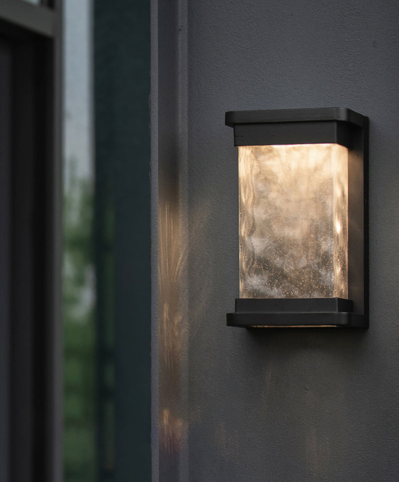 Izcube Wall Light